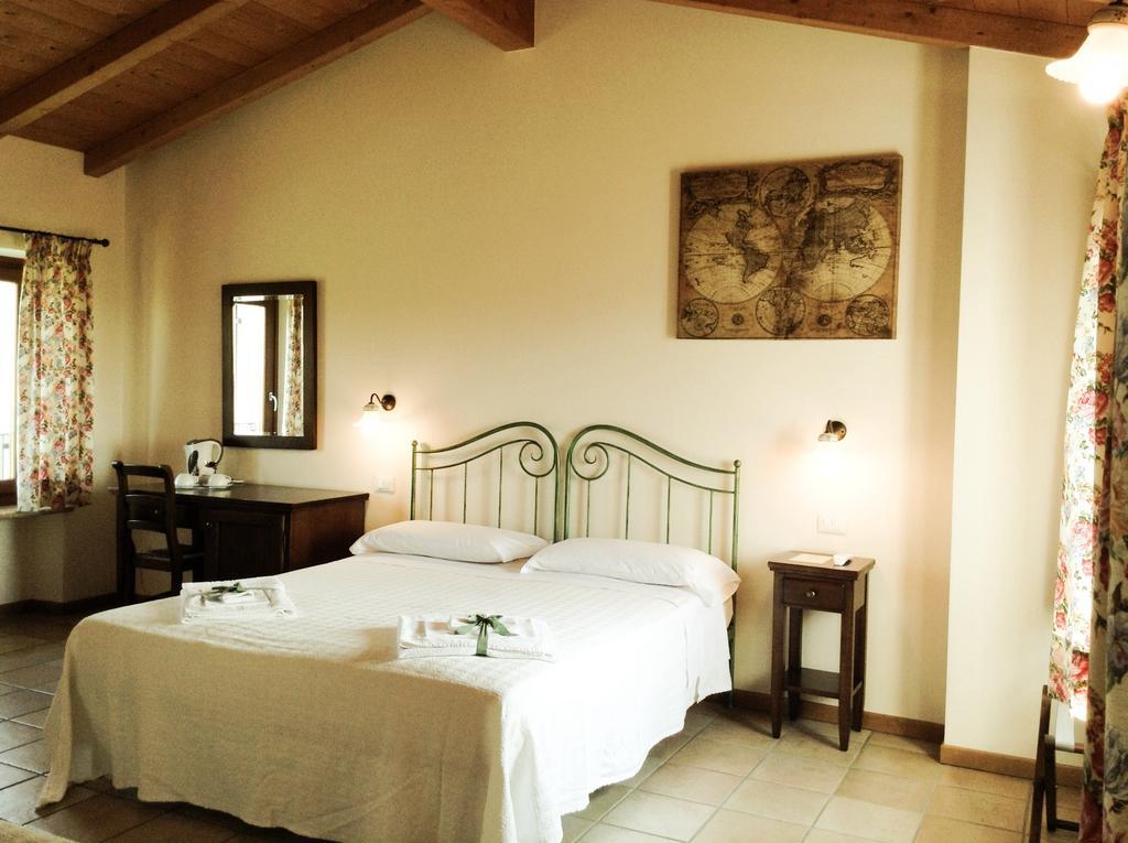 Agriturismo Anna Caterina Castelnuovo del Garda Room photo