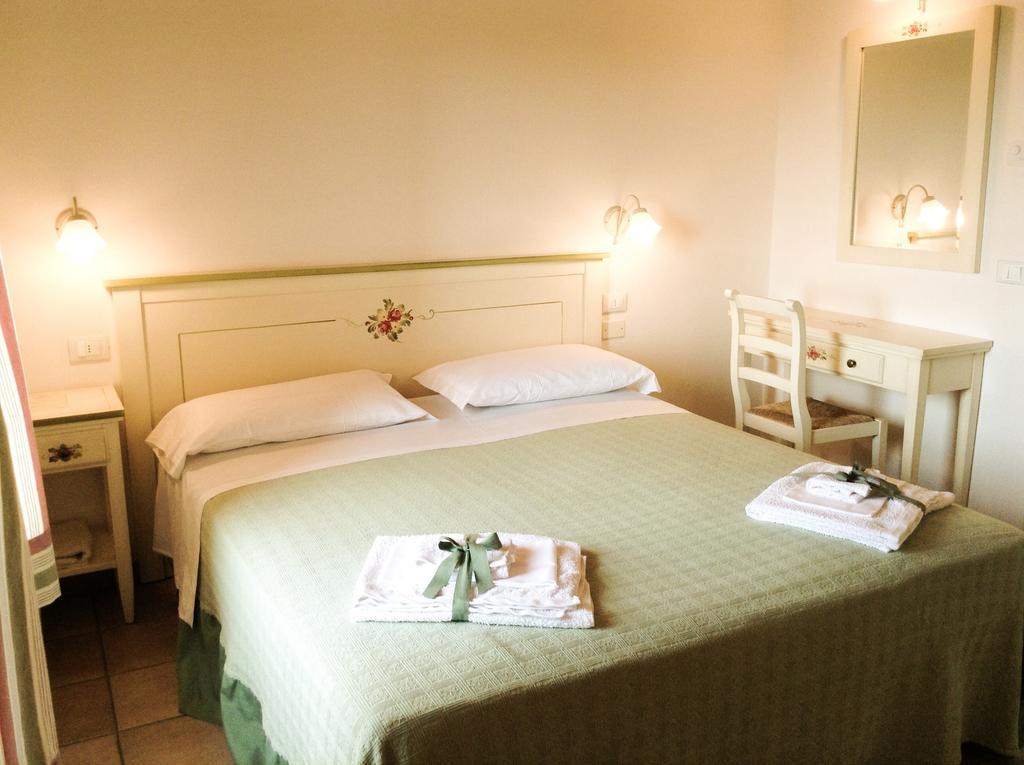 Agriturismo Anna Caterina Castelnuovo del Garda Room photo